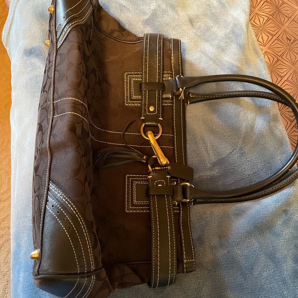 Coach black shoulder bag